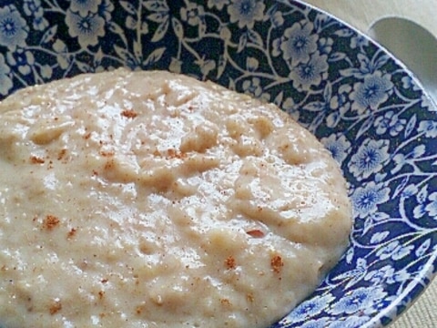 バナナシナモン、あったか蜂蜜オートミール。